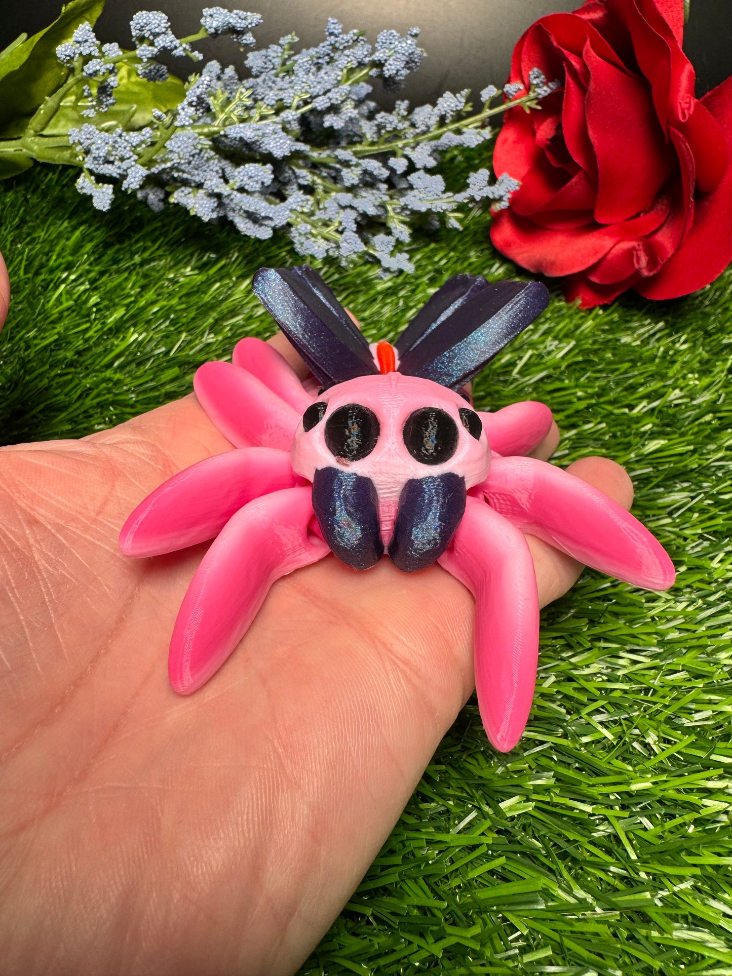 Lucca - The Fae Spider - Mythical Pets