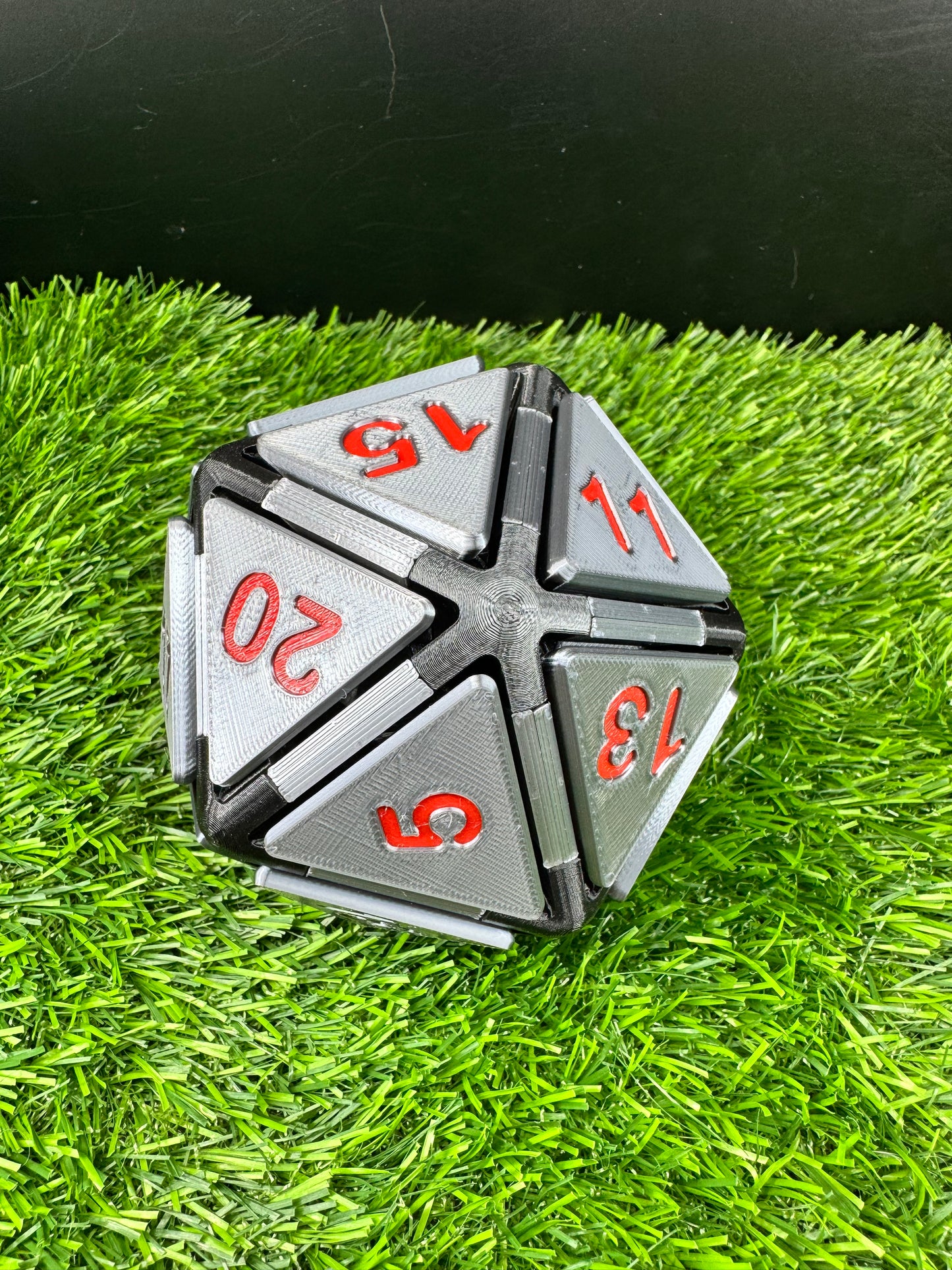 Fidget Clicker - Dice - D20 and D12
