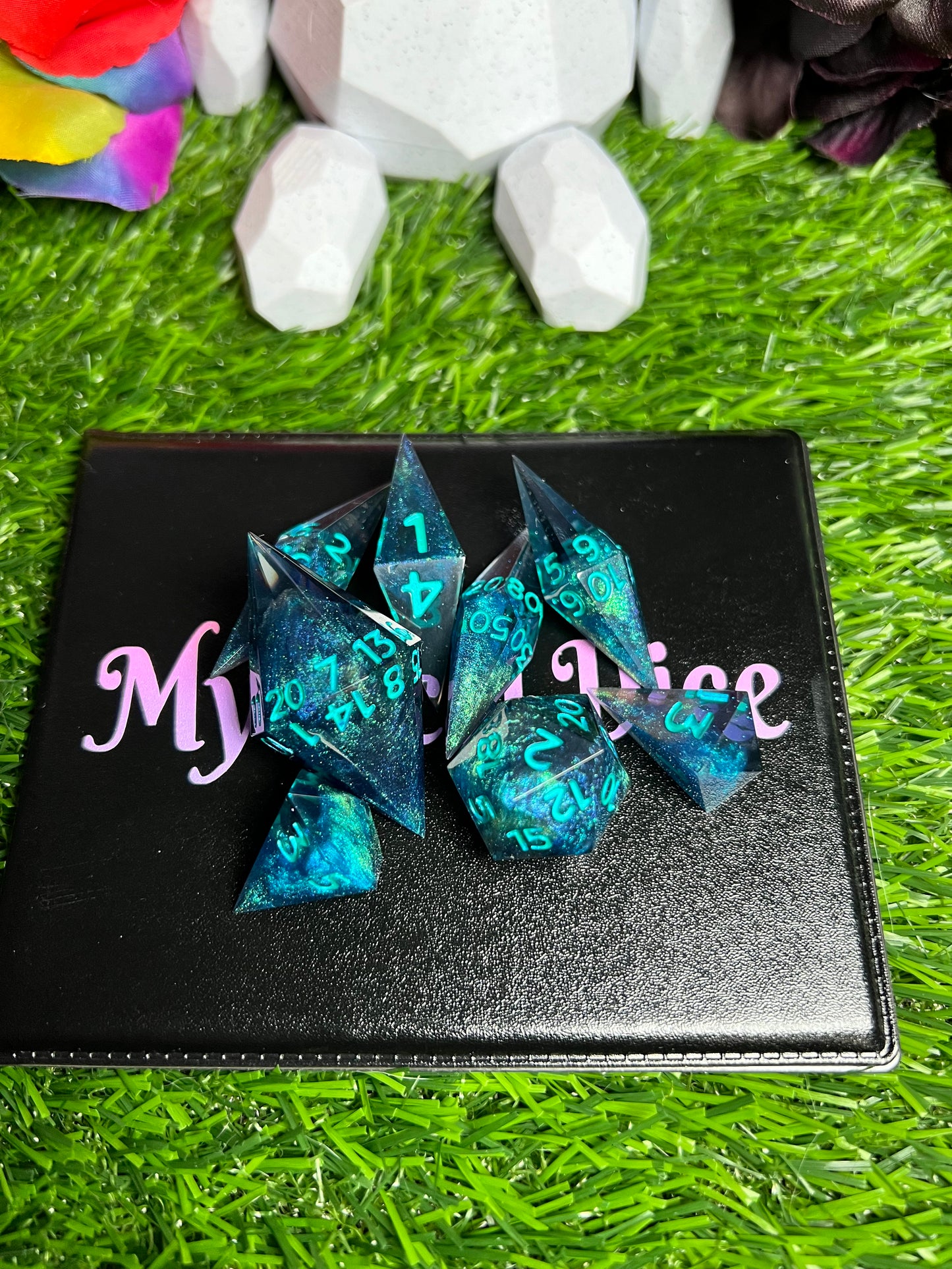 Chaotic Abyss - 8 Set Dice  - Fine Art Dice