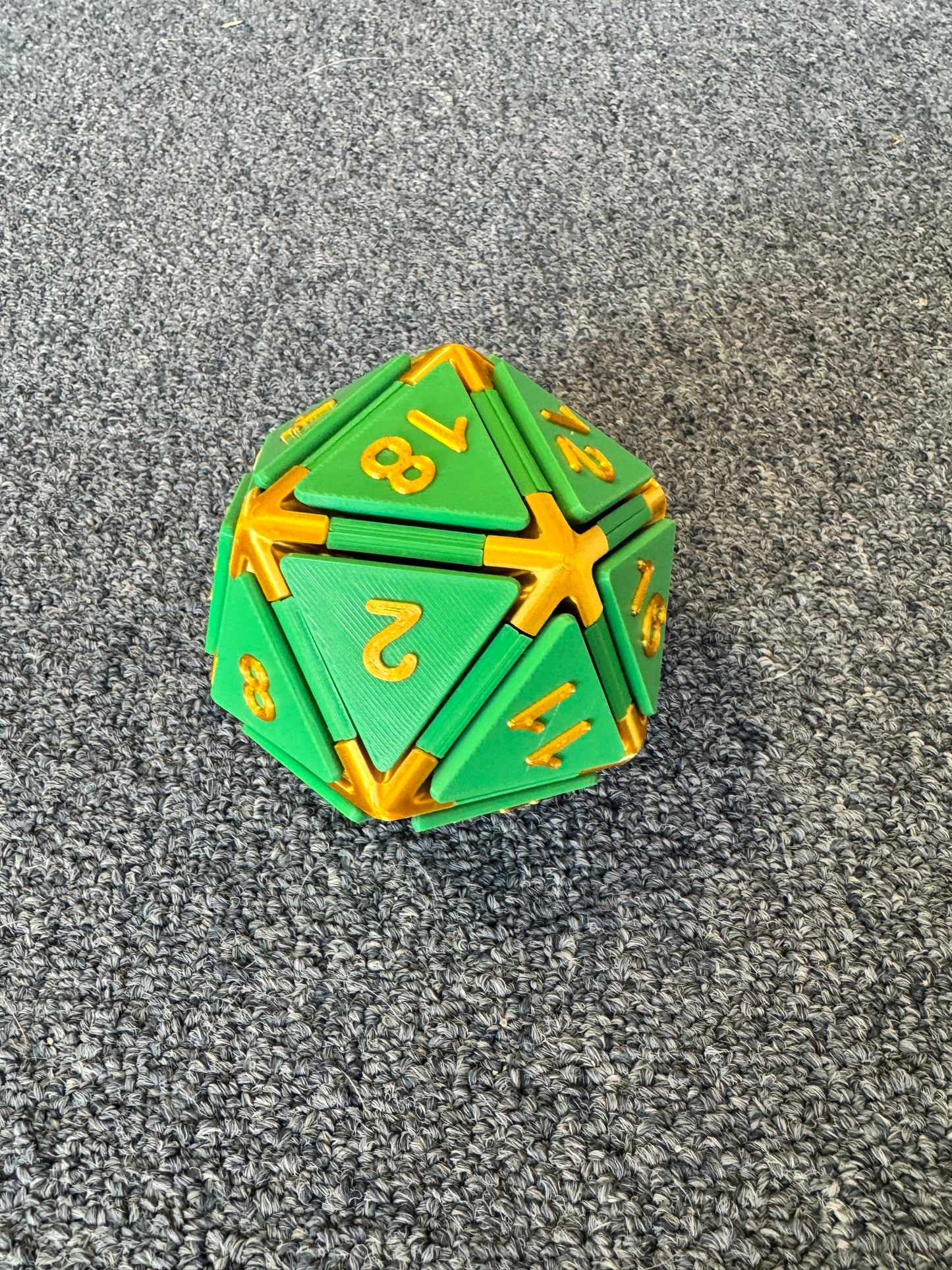 Fidget Clicker - Dice - D20 and D12