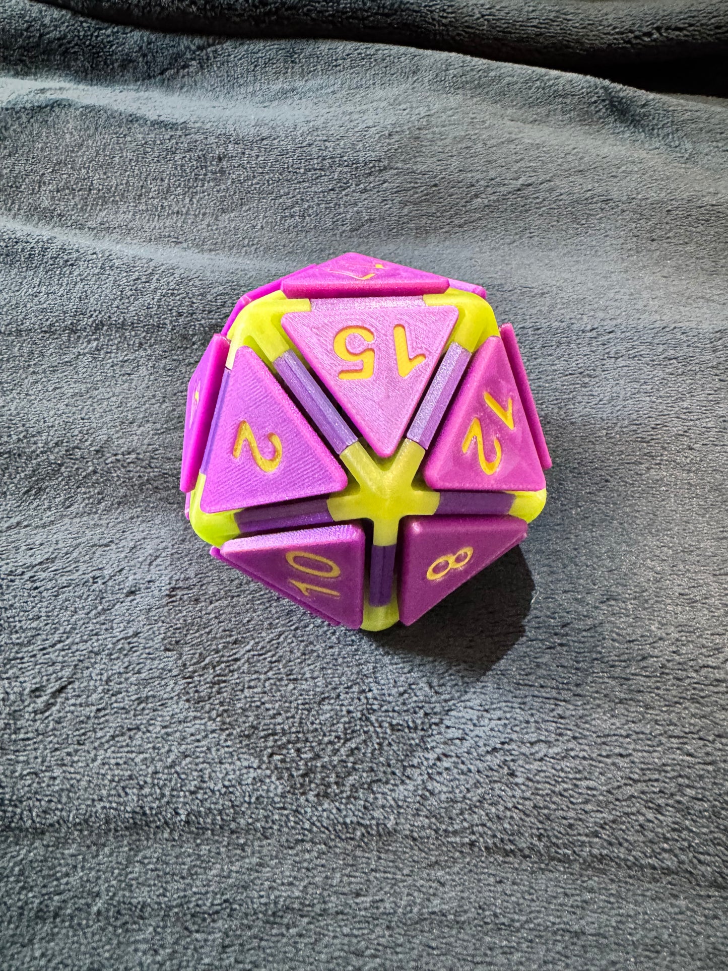 Fidget Clicker - Dice - D20 and D12