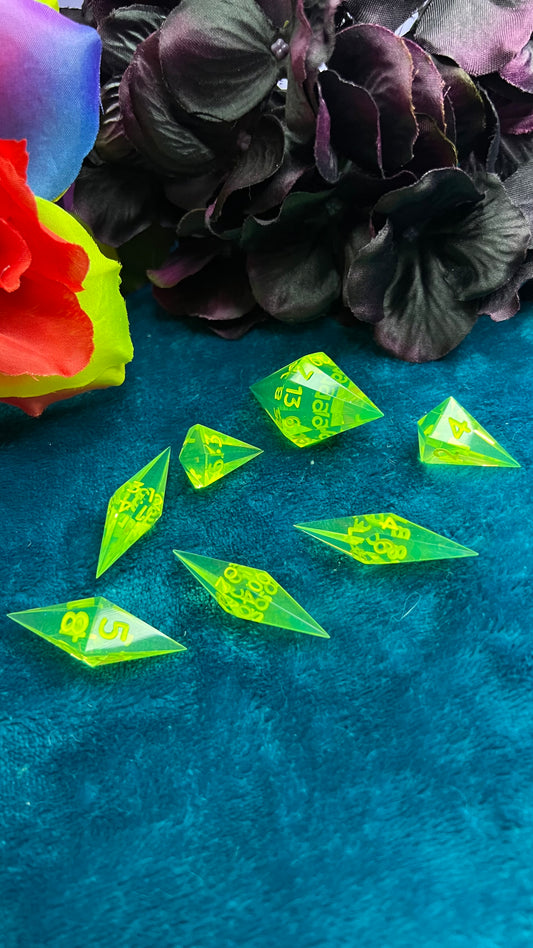 **PRE-ORDER** Uranium - Standard 7 Set Dice  - Fine Art Dice - Crystal Set