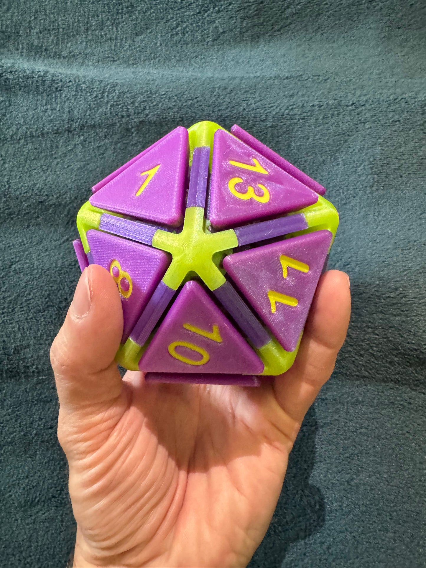 Fidget Clicker - Dice - D20 and D12