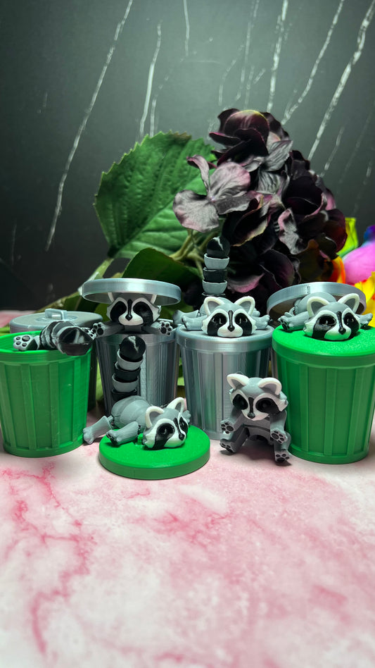 Minipet - Raccoon and Trash Can