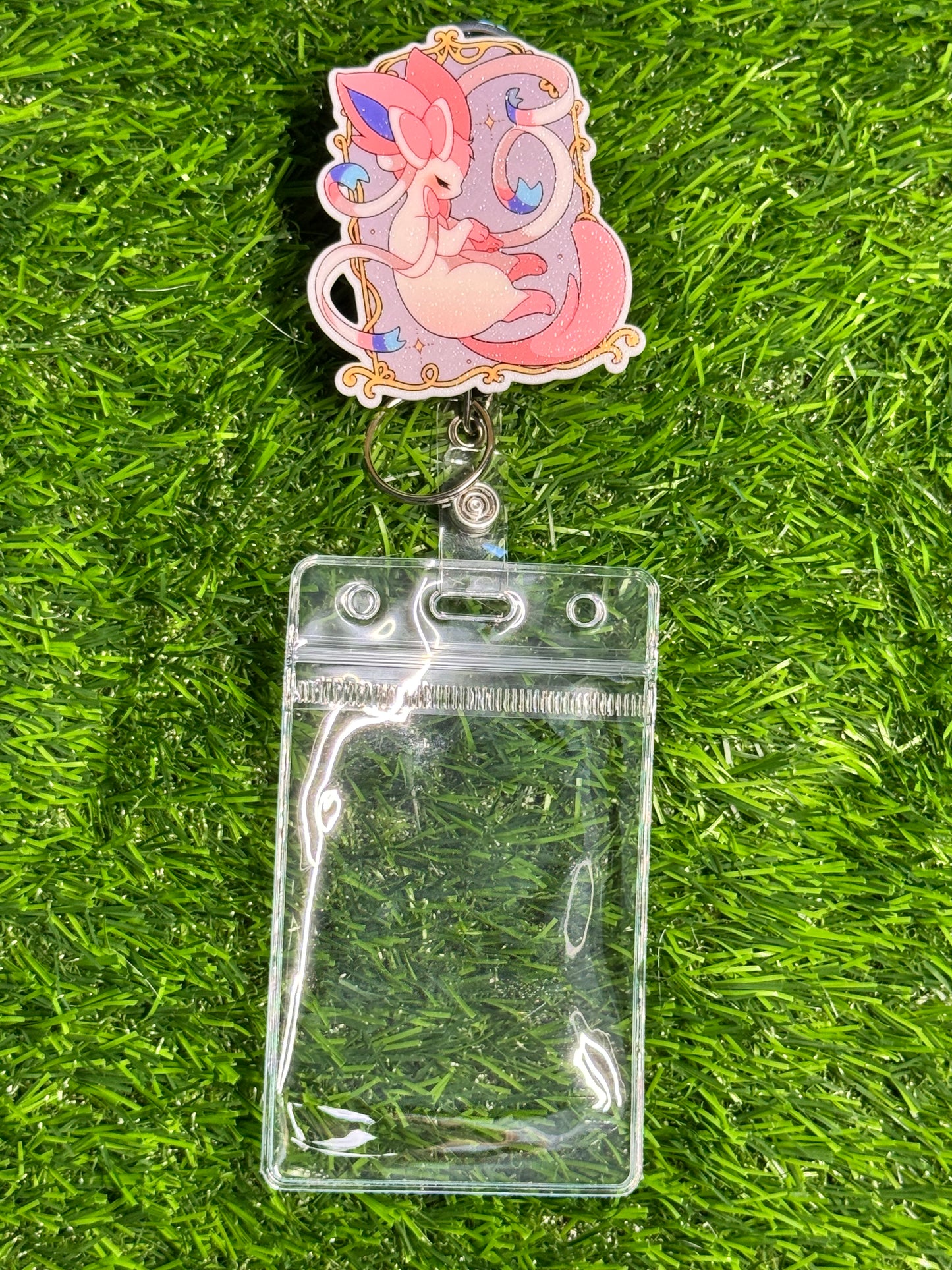 Popswap - Elegant Sylveon - Attachment/Badge Reel