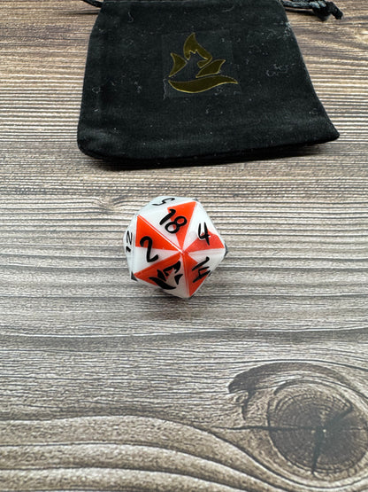 Single D20 - Umbrella Logo