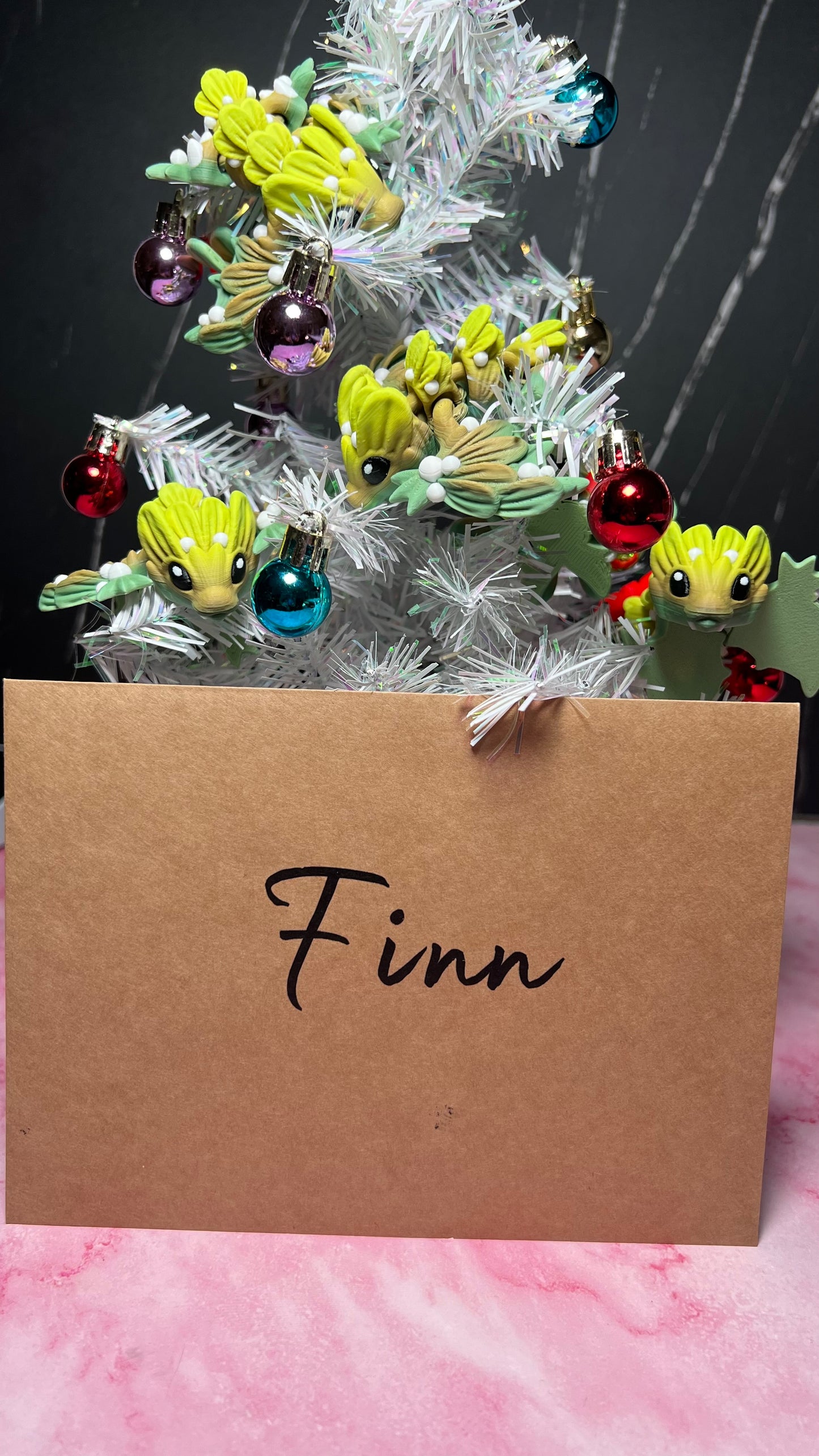 Finn - The Mistletoe Dragon - Mythical Pets