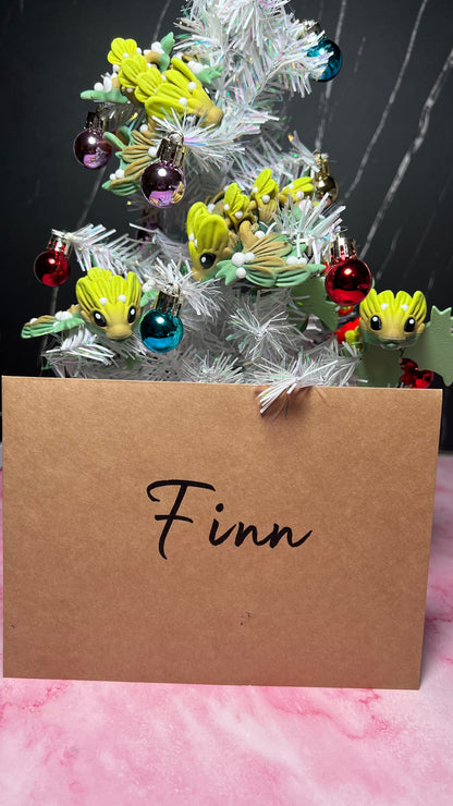 Finn - The Mistletoe Dragon - Mythical Pets