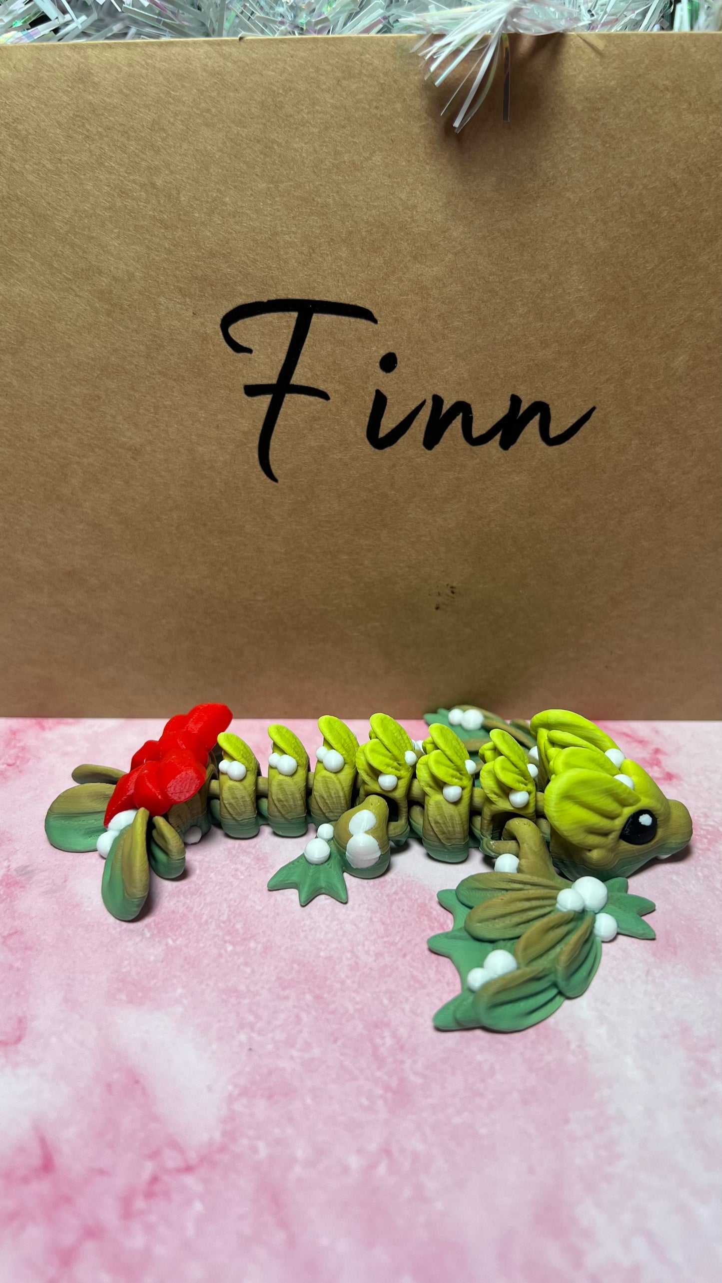 Finn - The Mistletoe Dragon - Mythical Pets