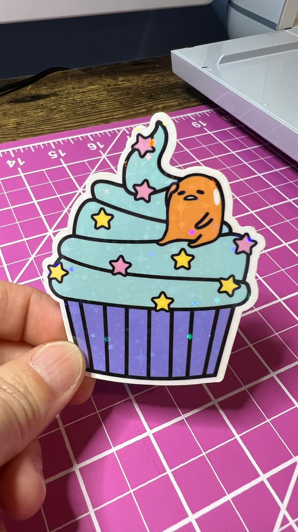 Gudetama Cupcake Sticker - Die Cut